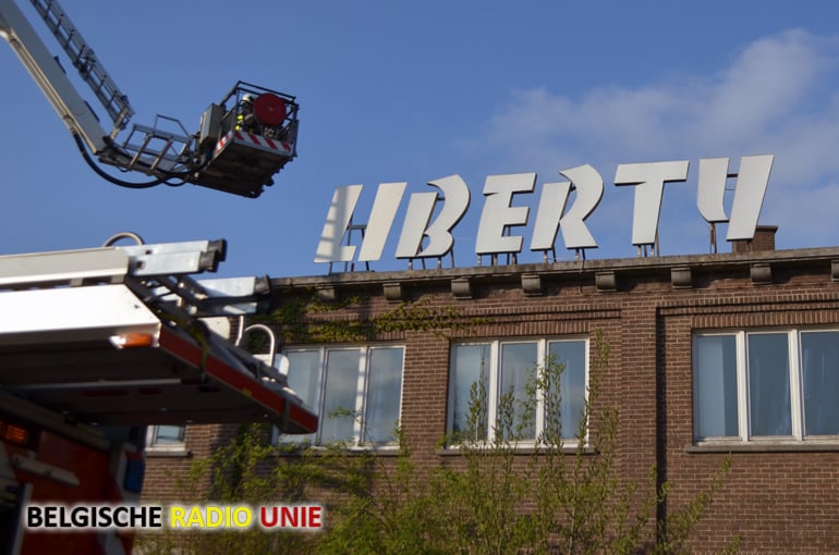 Hoogstwaarschijnlijk terug brandstichting in oude gebouwen van Liberty Menen