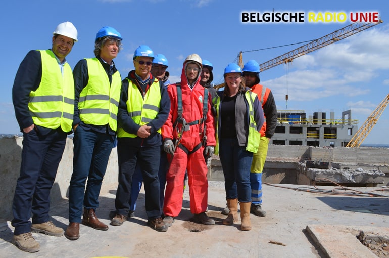 Start van afbraakwerken Sint Amandstoren in Kortrijk