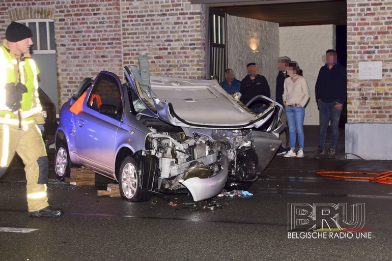 diksmuide frontale aanrijding brandweer1