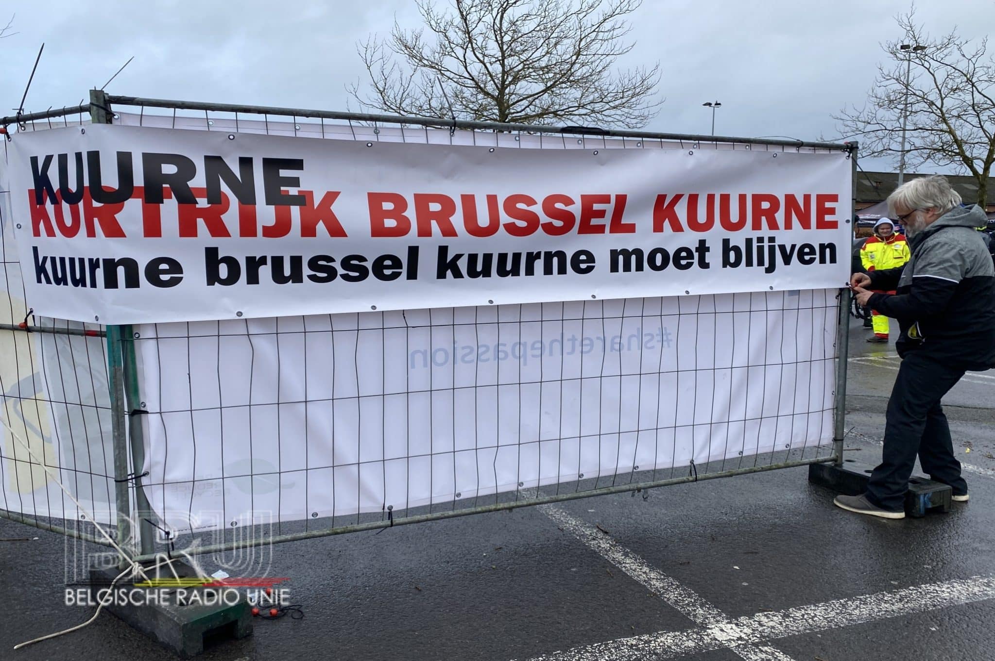 Ludiek protest tegen verhuis start KBK