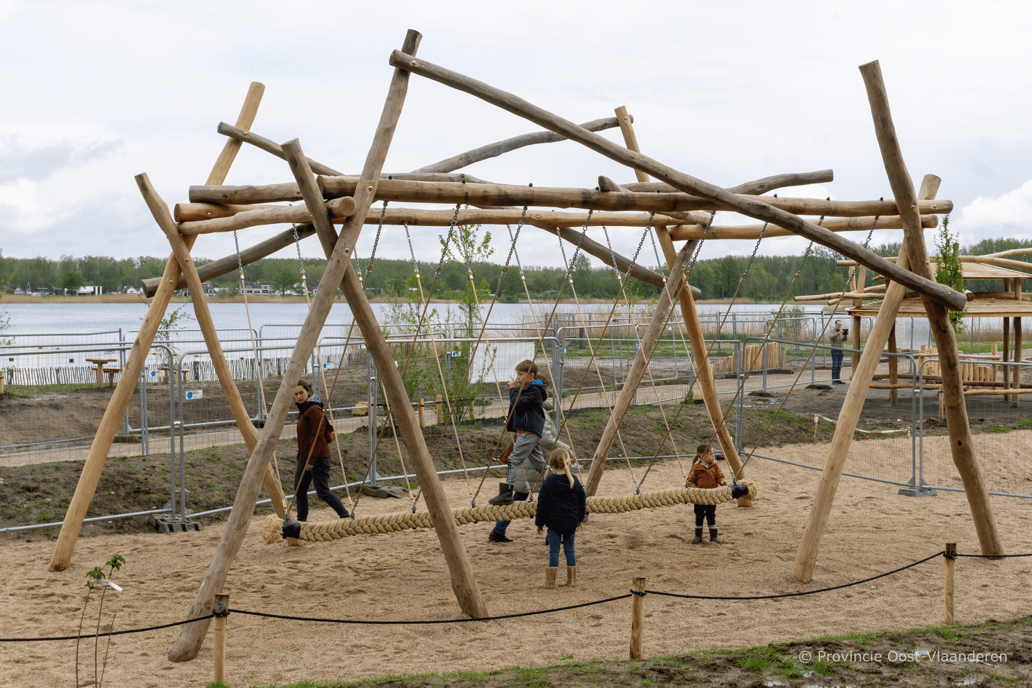 Ontdek de nieuwe speeltuin in provinciaal domein Nieuwdonk