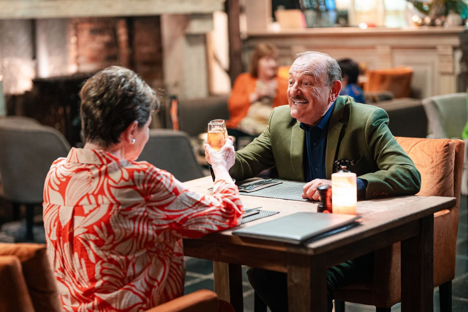 Beste vrienden in het echte leven, water en vuur in Familie