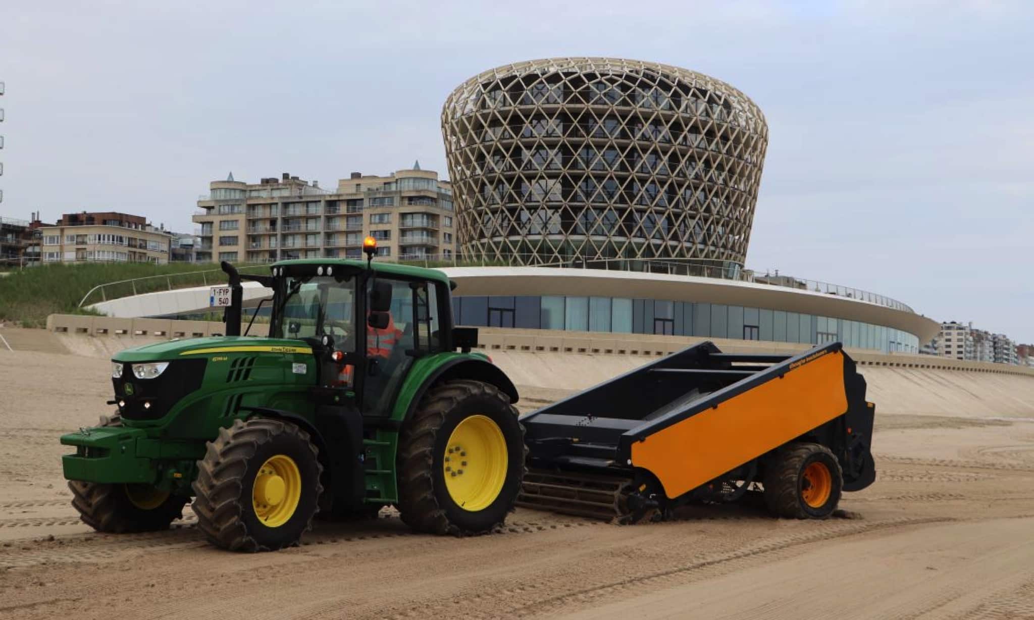 Eerste tests met de beach-cleaner zijn veelbelovend