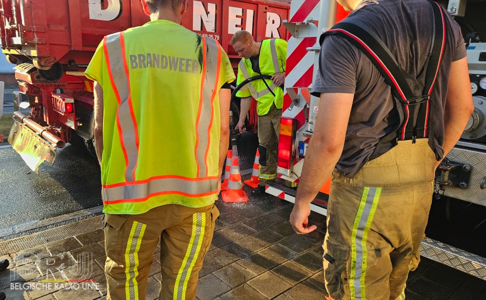 Lading slib komt op de rijbaan terecht na remmanoeuvre