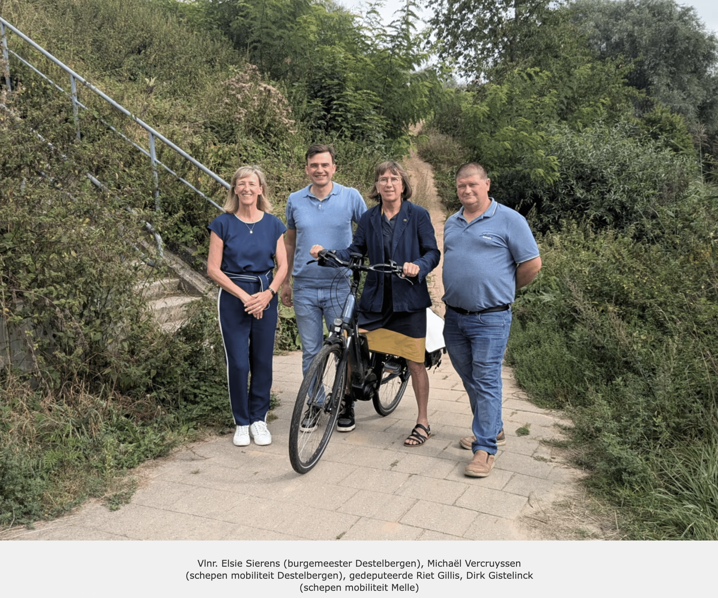 Provincie Oost-Vlaanderen legt ruim 3 kilometer nieuwe fietssnelweg aan in Melle en Destelbergen