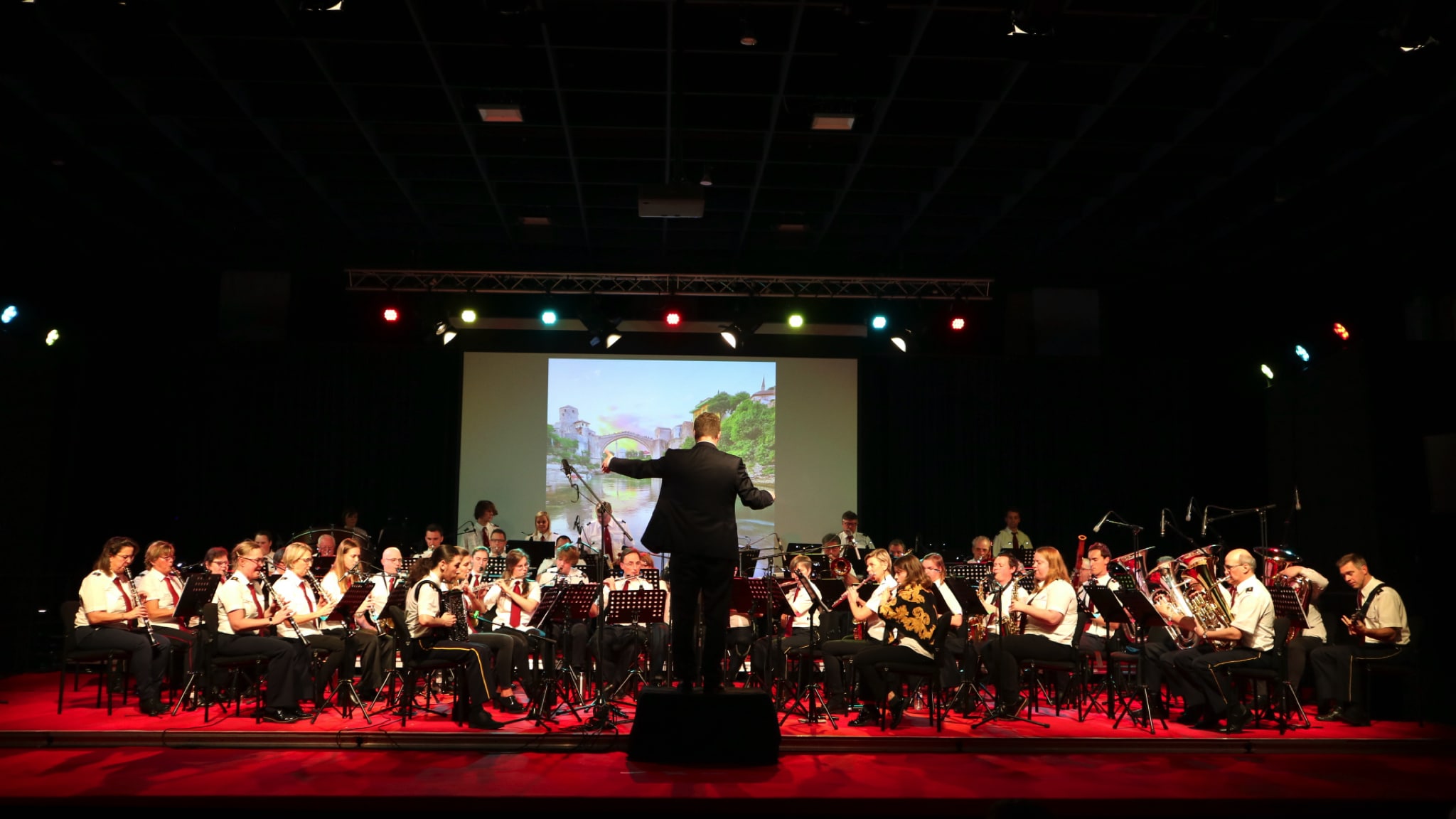 Muziekvereniging 'Eendracht en Vrijheid' geeft jubileumconcert in Harelbeke