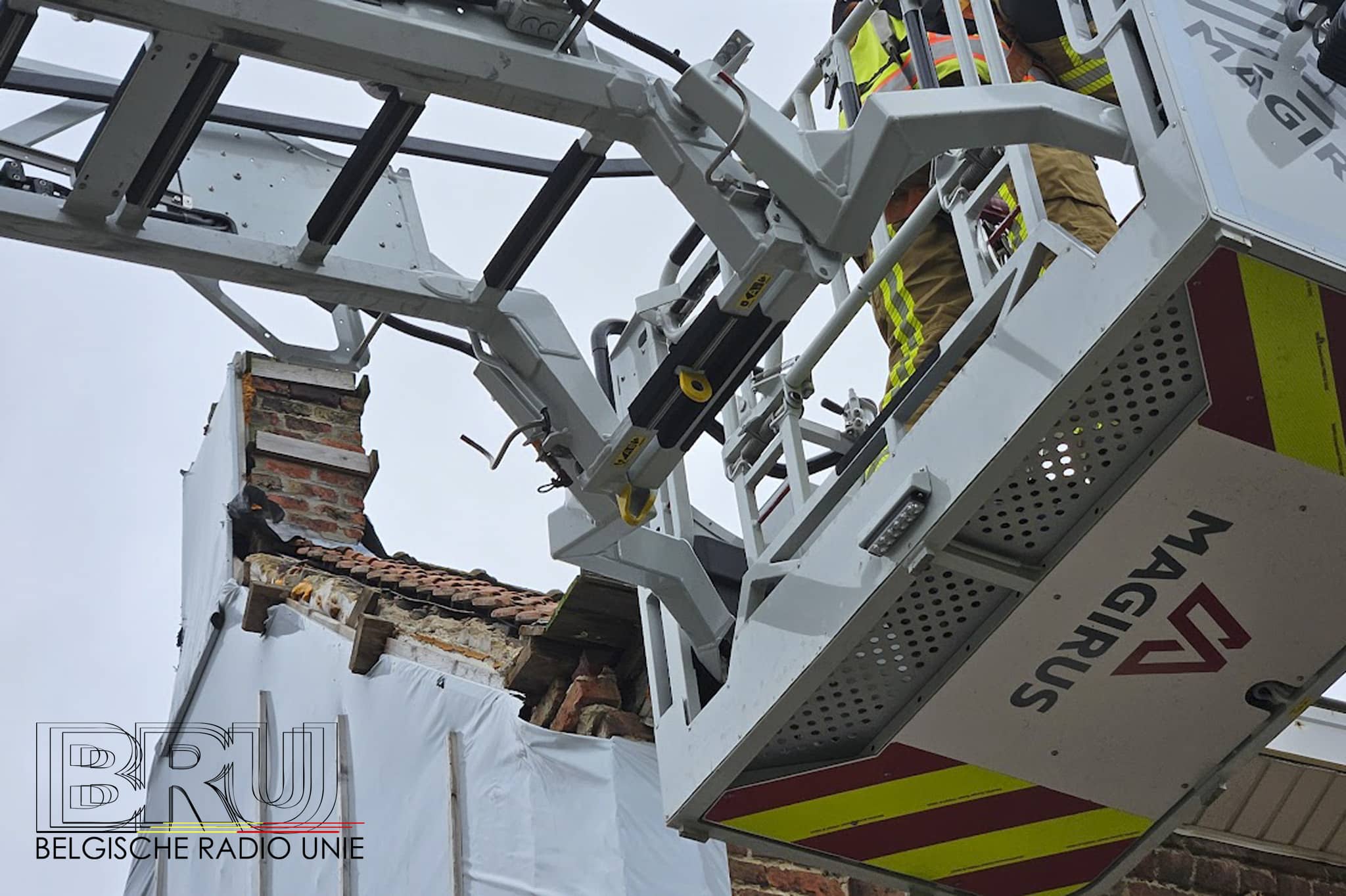 Stormschade tijdens de jaarwisseling: Brandweer Westhoek druk in de weer