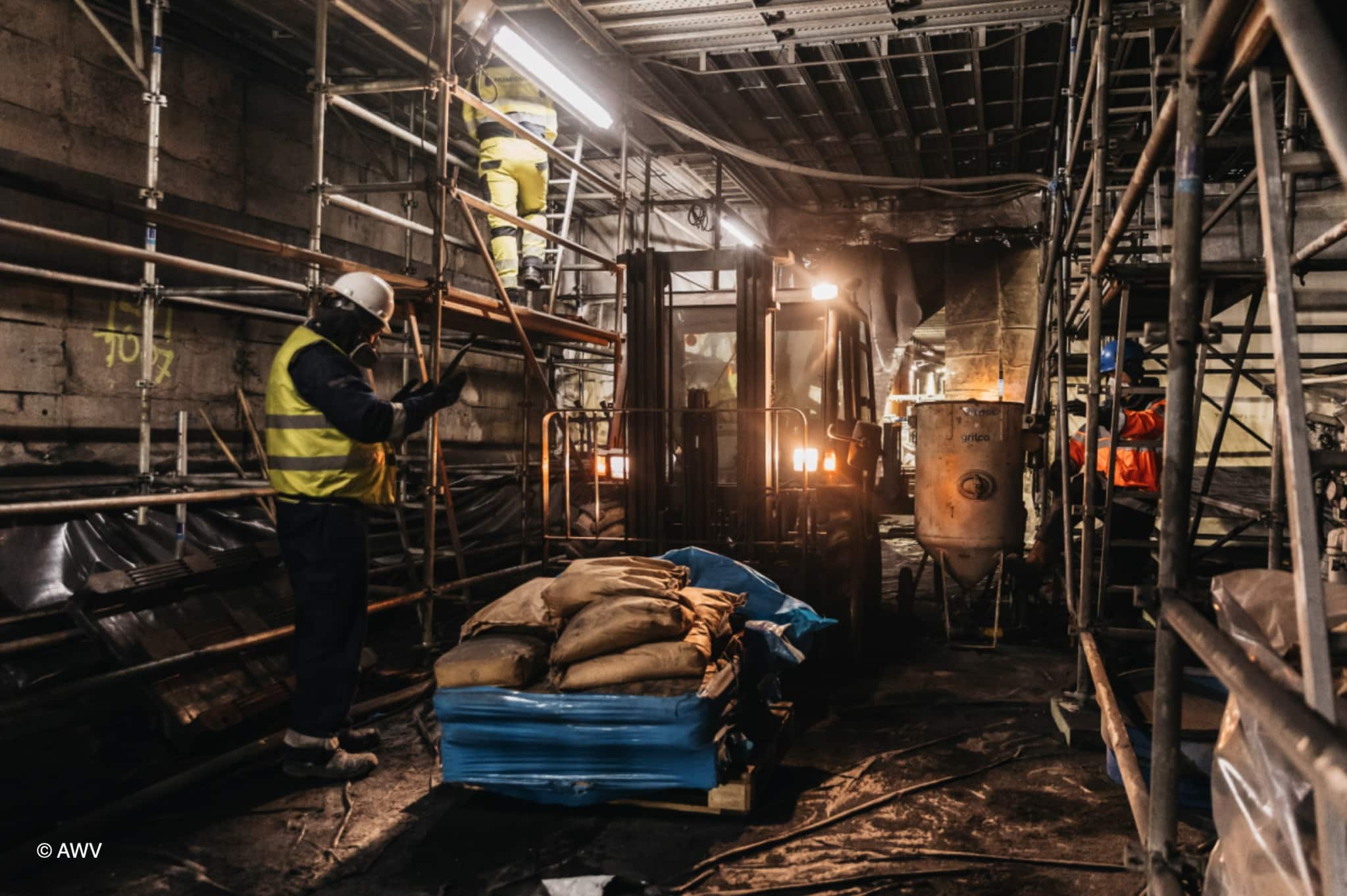 Leonardkruispunt Wegen en Verkeer start met voorbereidingen voor renovatie tunnel E411