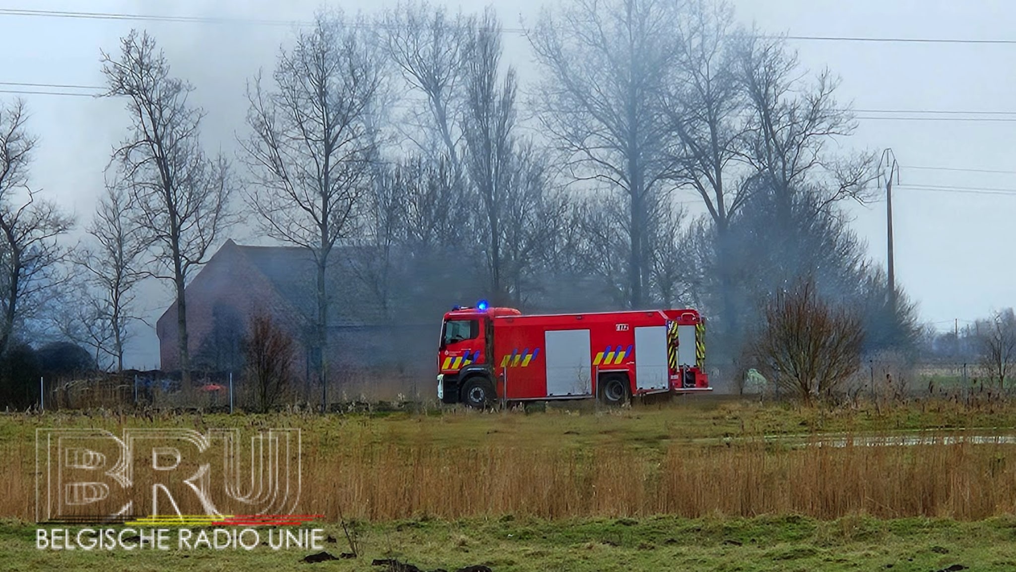 Uitslaande brand vernielt groot deel van bijgebouw