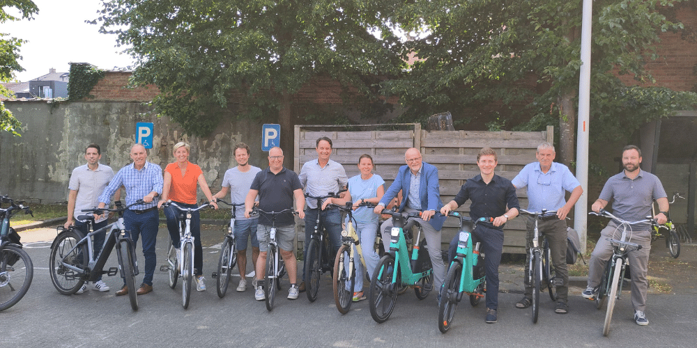 Provincie Oost-Vlaanderen en Haaltert lanceren fietsroutekaart voor veiliger fietsverkeer