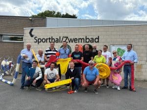 ZWEMBAD kuurne