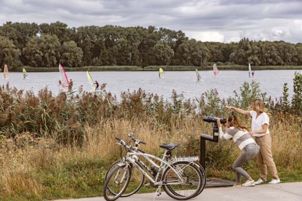 Nieuwe openbare picknickplaats in Sint-Eloois-Vijve 003