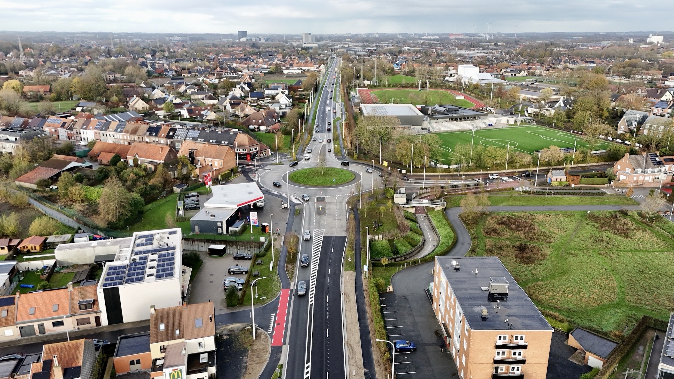 Rijksweg (N36) in Izegem in het nieuw: blik op het eindresultaat