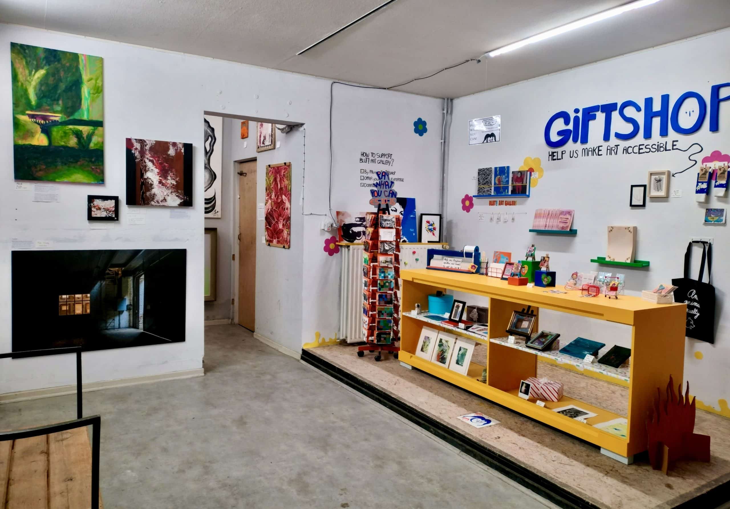 Van leeg naar overvol: 37 kunstenaars vullen één ruimte in hartje Kortrijk