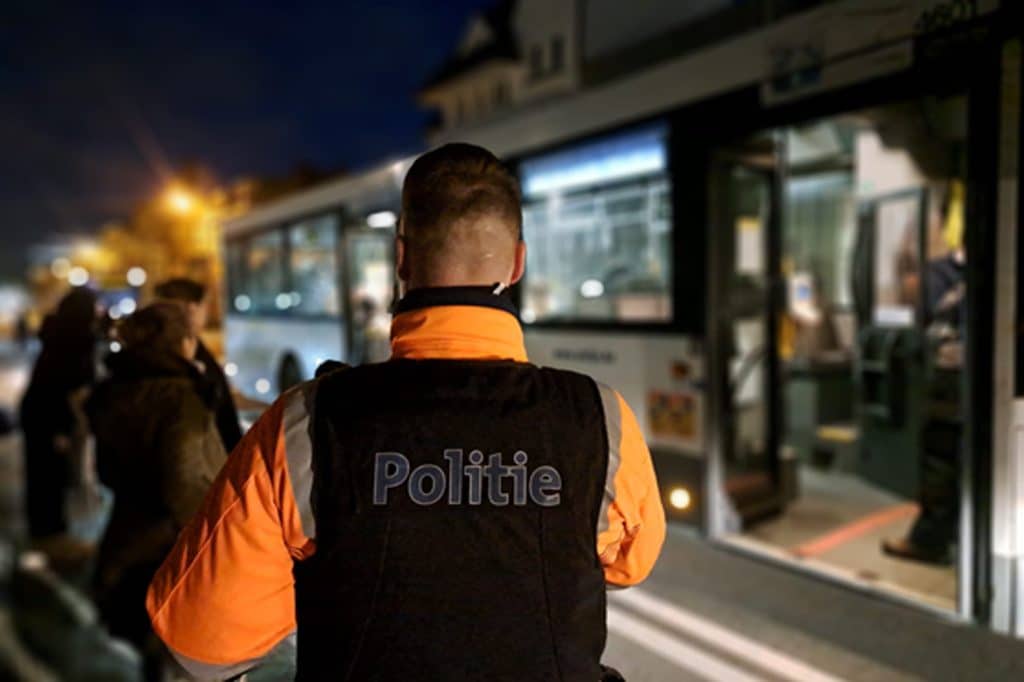 politiecontrole bus de lijn kortrijk