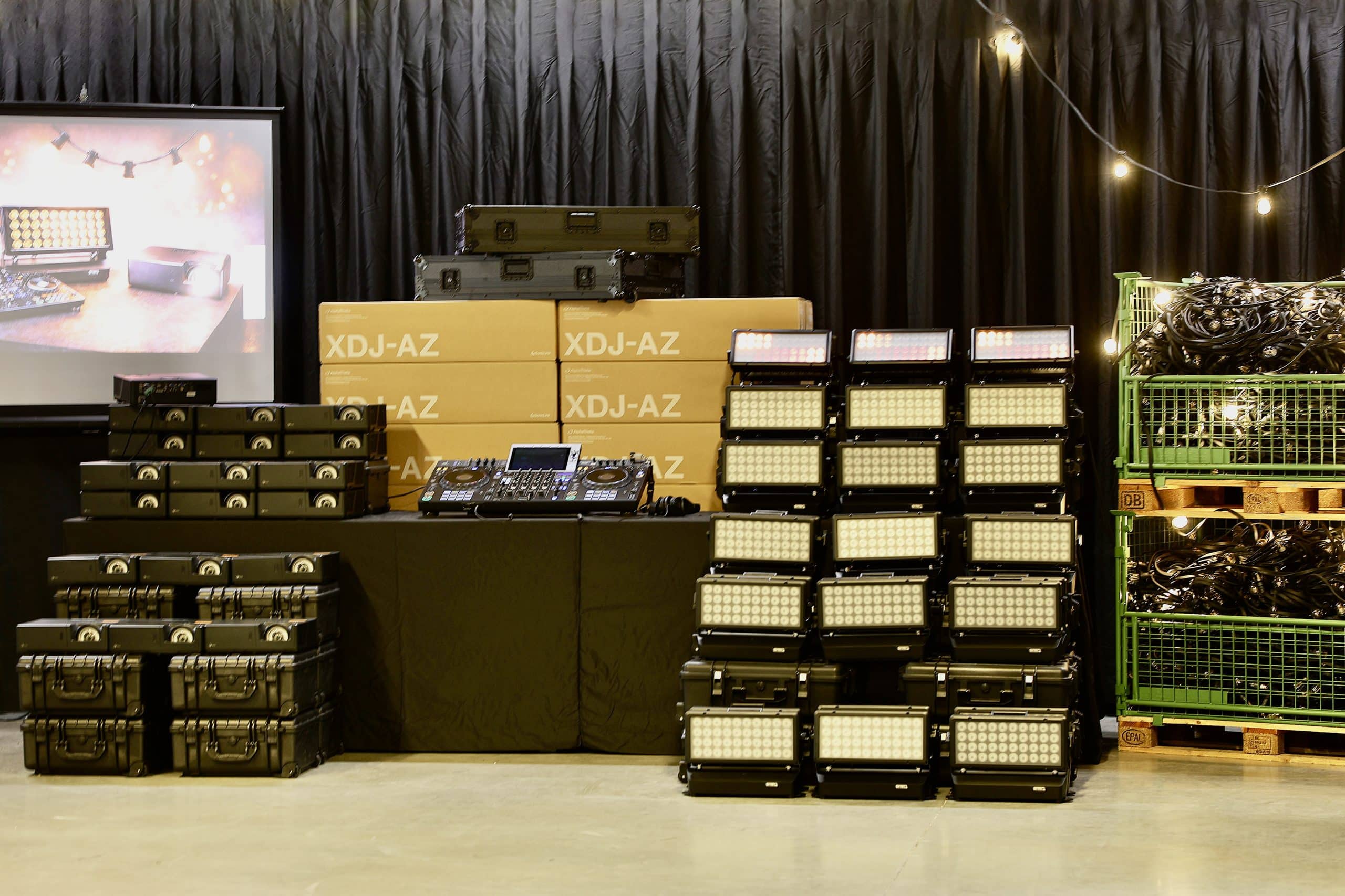 Uitleendienst Provincie Oost-Vlaanderen pakt uit met nieuw audio- en videomateriaal