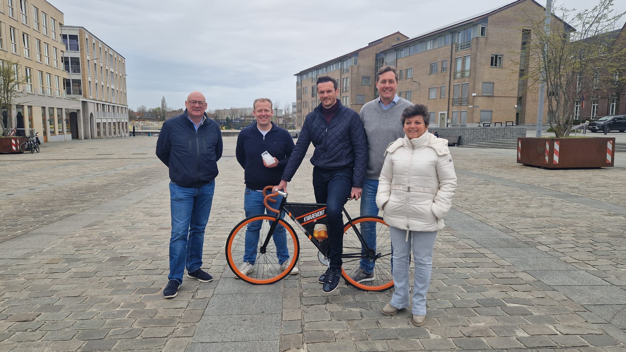 Harelbeke lanceert unieke ijsblokactie in aanloop naar de E3 Saxo Classic