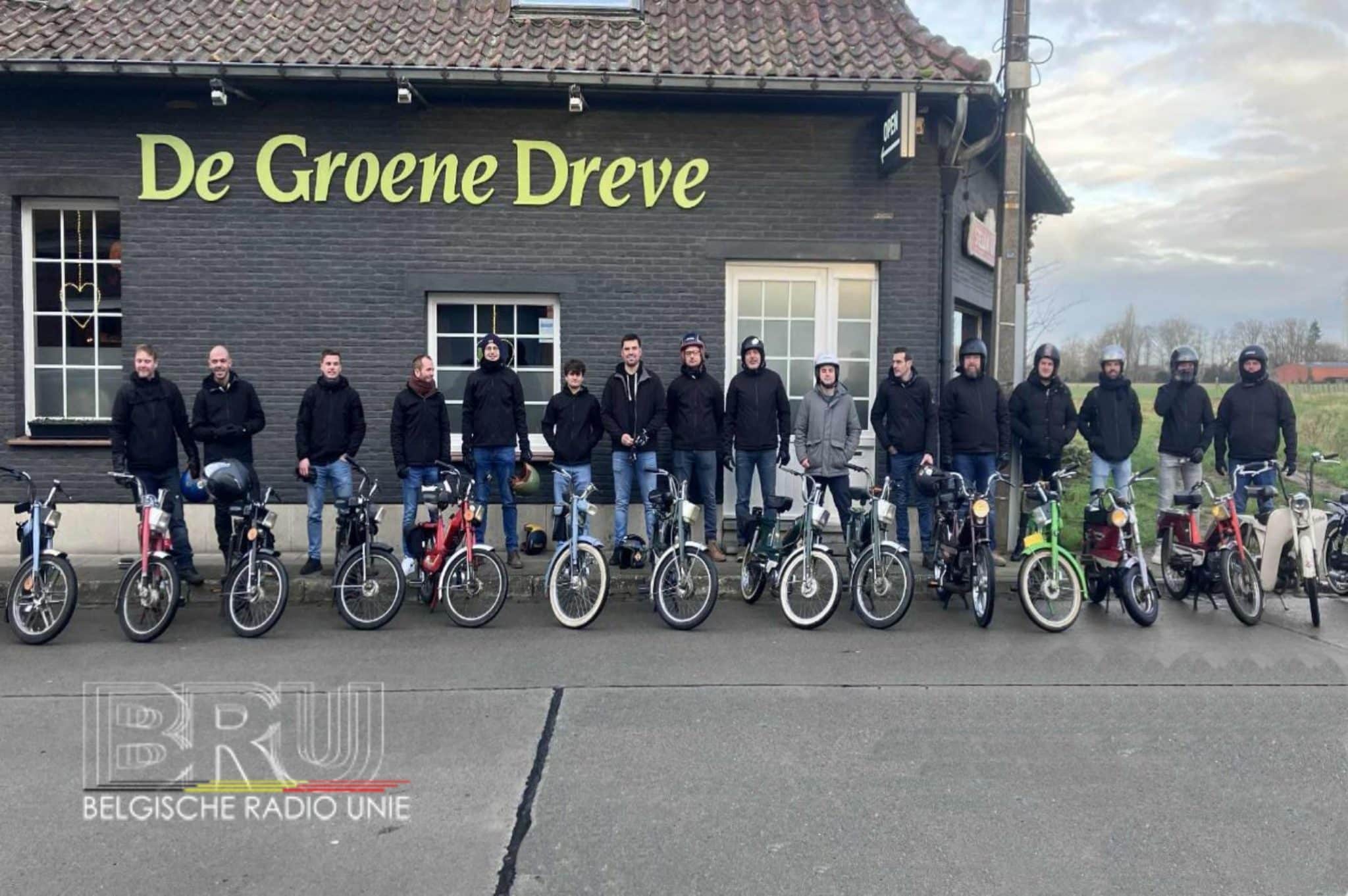 Oldtimerclub De Mobyklooten organiseert eerste Klooterit in Sente