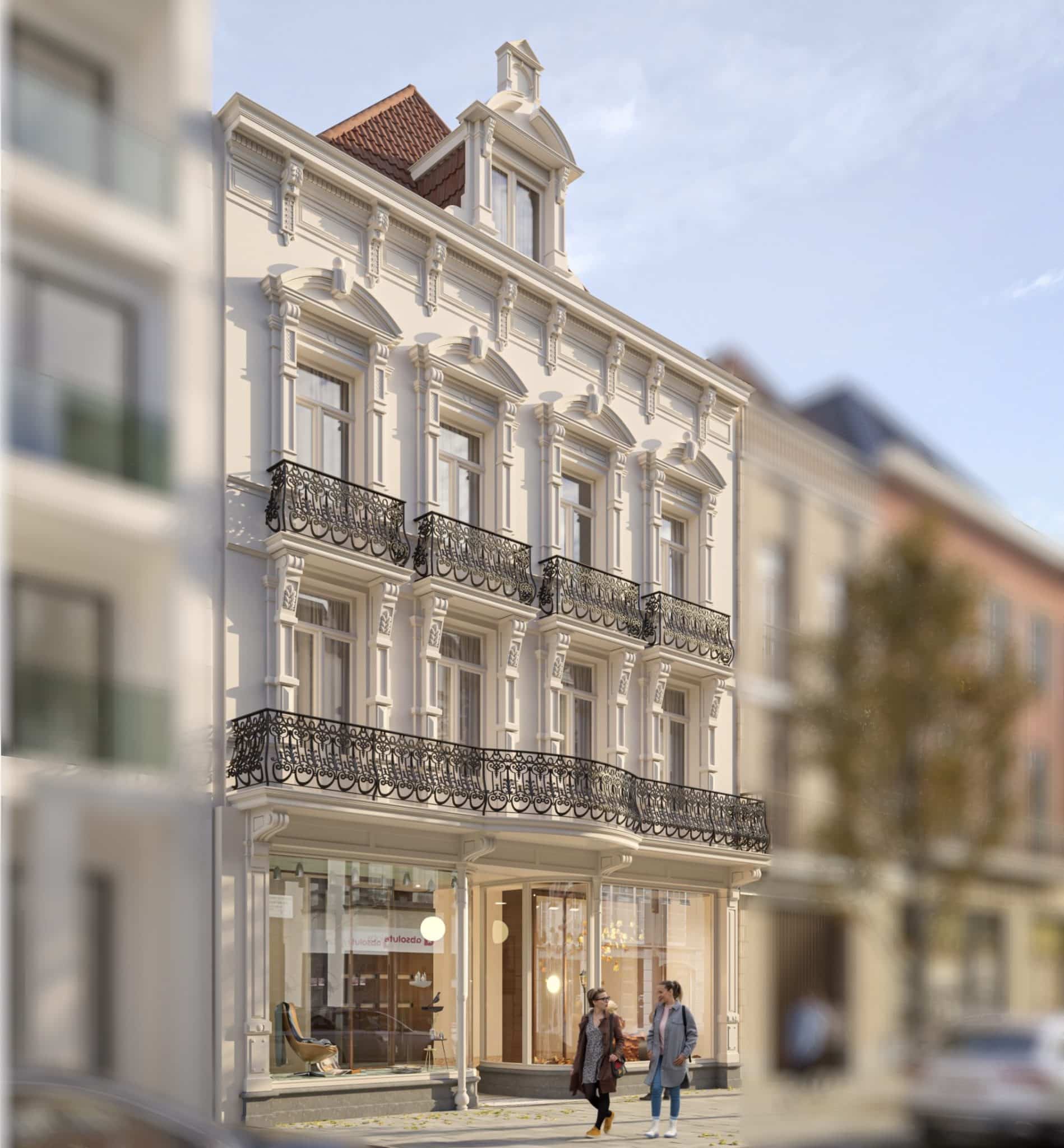 Beschermde historische gevel van À l’Orpheline in de Rijselsestraat in Kortrijk