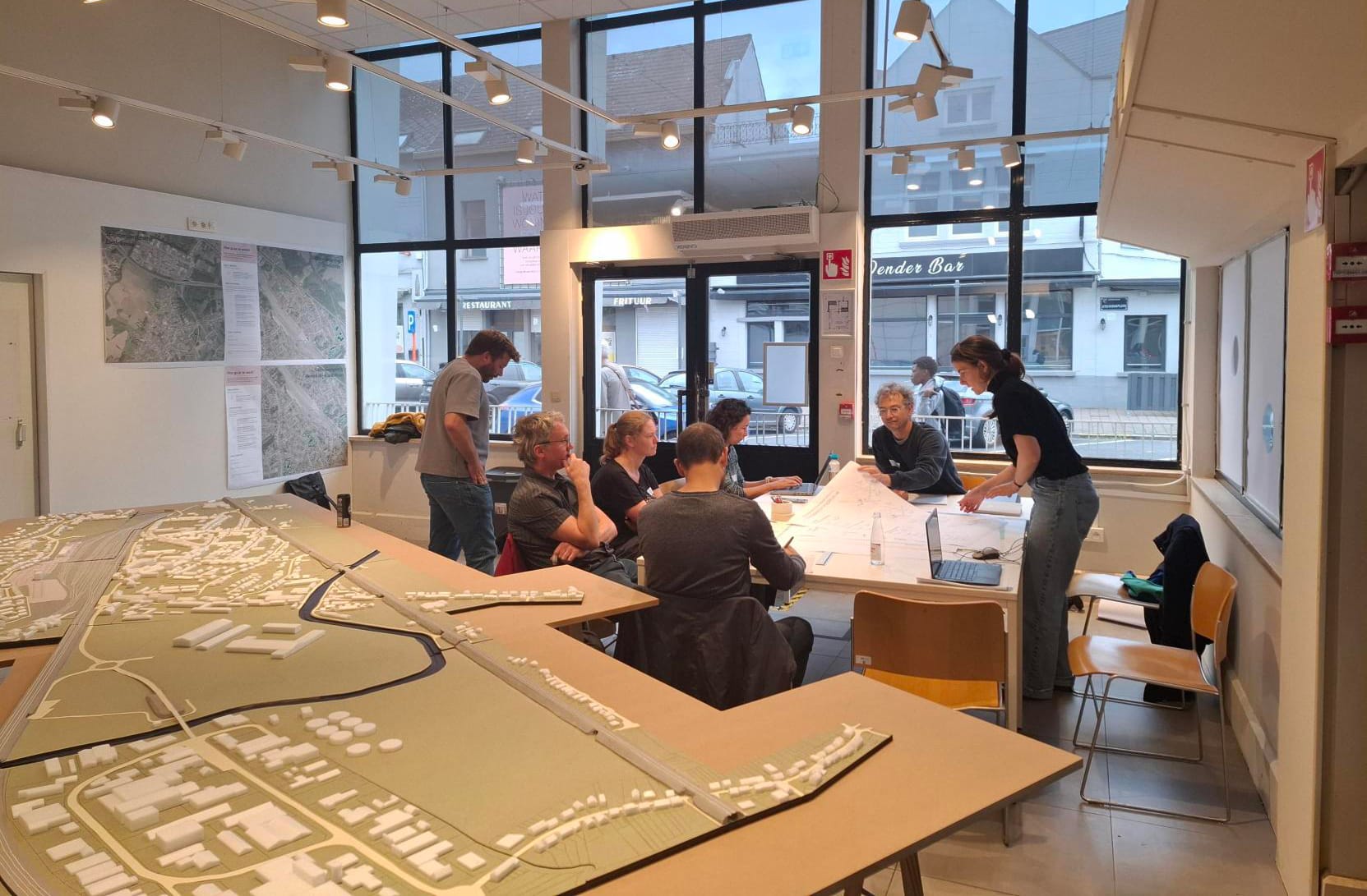 Project Denderknoop ontwikkelt toekomstbeeld stationsomgevingen Denderleeuw en Liedekerke