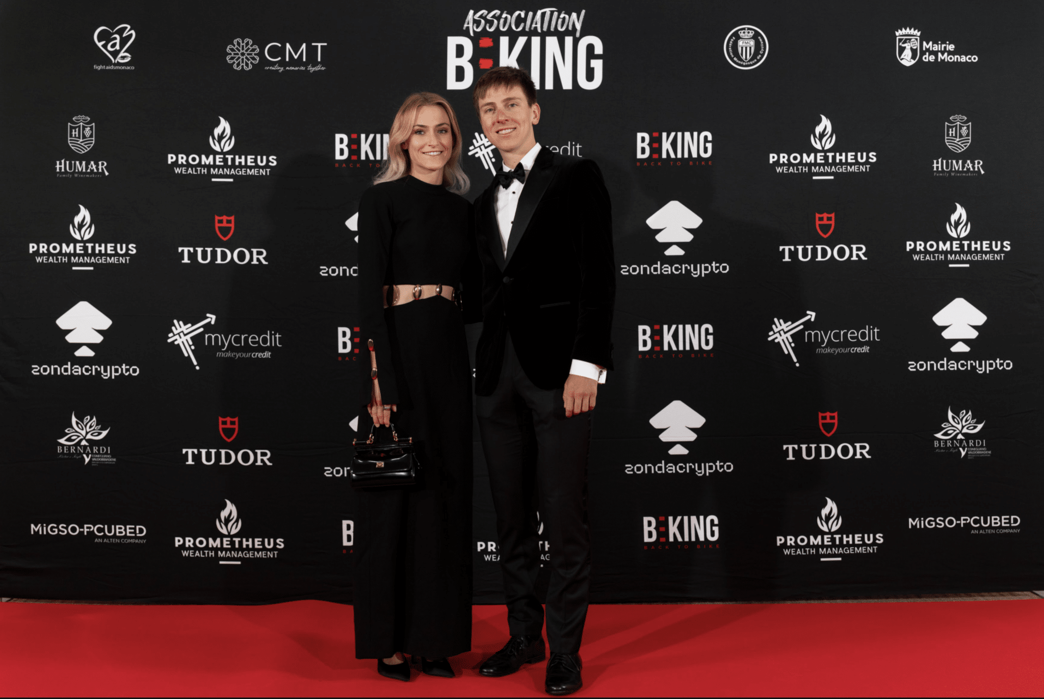 Urška Žigart en Tadej Pogačar keren terug op het parcours in Monaco  