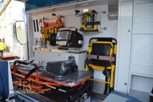 Nieuwe ziekenwagen Rode Kruis Kuurne