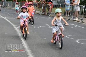 Sleuteltjesworp en driewielerkoers