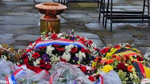 Vier-soldaten-herbegraven-op-militaire-begraafplaats-Saint-Charles-de-Potyze-in-Ieper-007