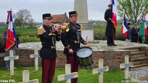 Vier-soldaten-herbegraven-op-militaire-begraafplaats-Saint-Charles-de-Potyze-in-Ieper-016